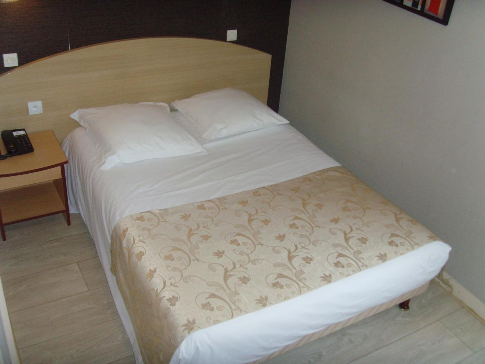 Hotel De Rennes Le Mans